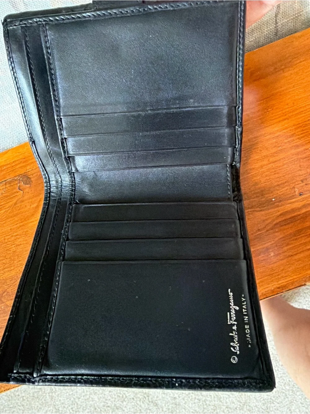 Salvatore Ferragamo compact salvatore